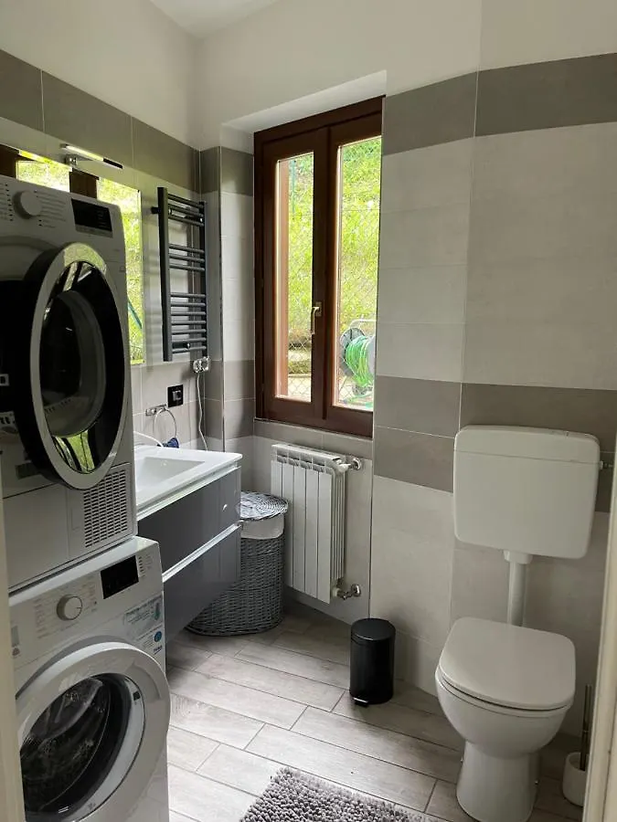 Casa Vacanze Adri Apartment Faggeto Lario Italy