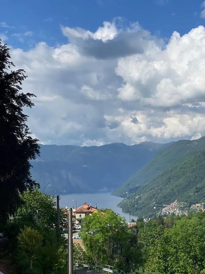 Casa Vacanze Adri Apartment Faggeto Lario